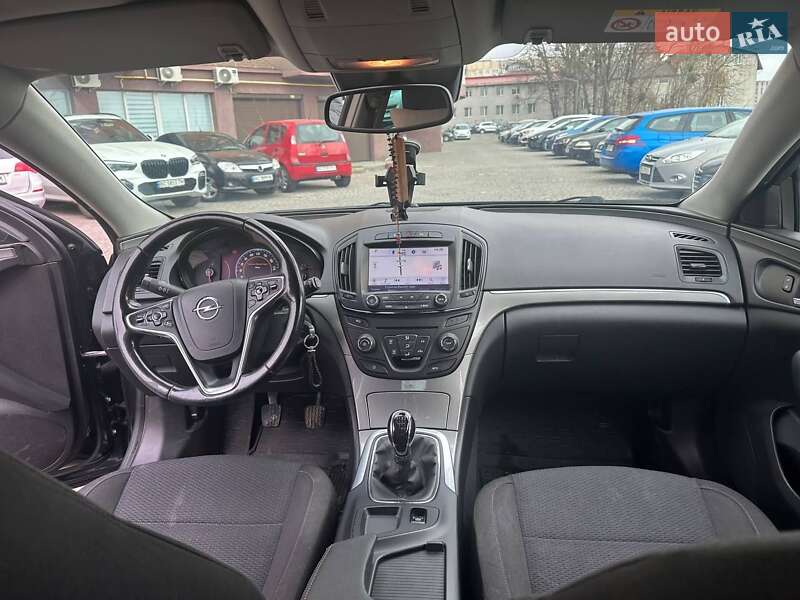 Универсал Opel Insignia 2015 в Львове