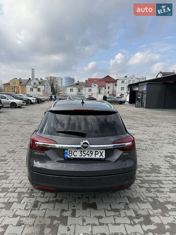 Універсал Opel Insignia 2015 в Львові