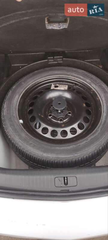 Ліфтбек Opel Insignia 2012 в Чернігові