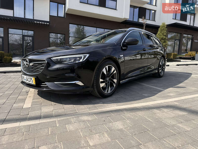 Універсал Opel Insignia 2019 в Ужгороді