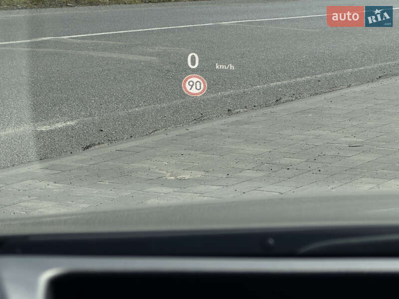 Універсал Opel Insignia 2019 в Ужгороді