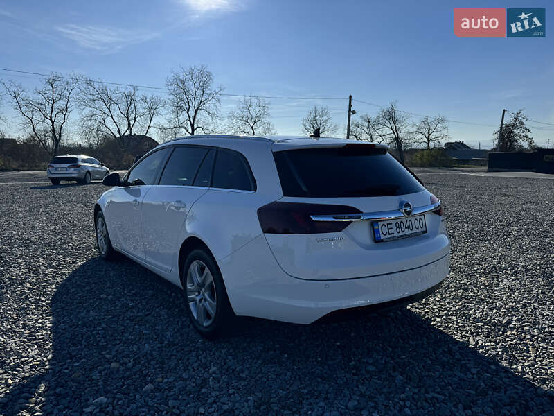Универсал Opel Insignia 2014 в Черновцах
