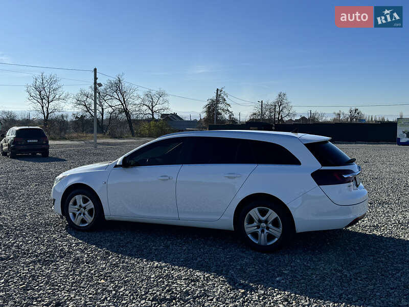 Универсал Opel Insignia 2014 в Черновцах