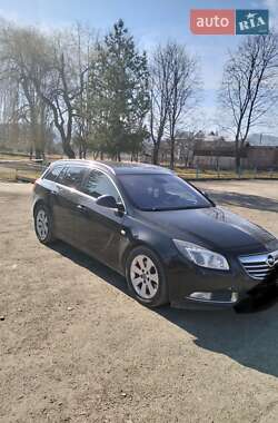 Універсал Opel Insignia 2010 в Косові