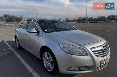 Універсал Opel Insignia 2011 в Дніпрі