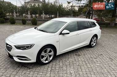 Універсал Opel Insignia 2018 в Золочеві