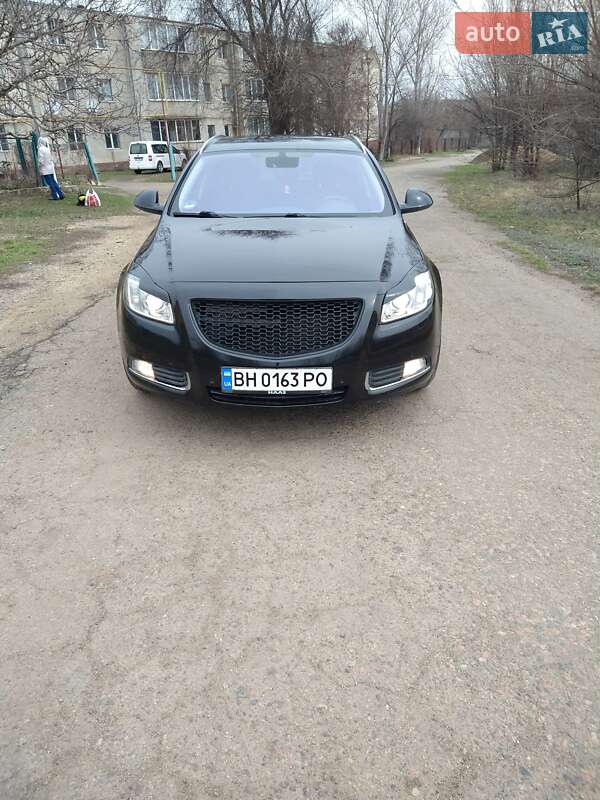 Универсал Opel Insignia 2013 в Ивановке