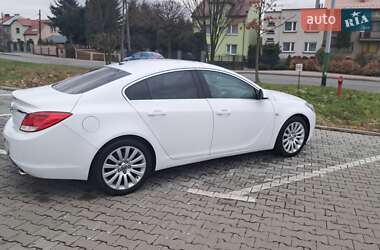 Седан Opel Insignia 2009 в Івано-Франківську