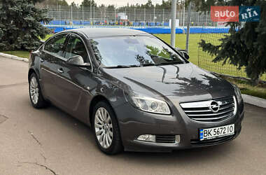 Седан Opel Insignia 2011 в Києві