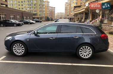 Універсал Opel Insignia 2010 в Києві