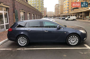 Універсал Opel Insignia 2010 в Києві