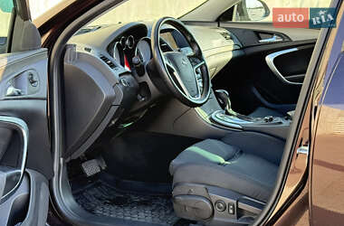 Универсал Opel Insignia 2013 в 