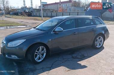 Универсал Opel Insignia 2009 в 