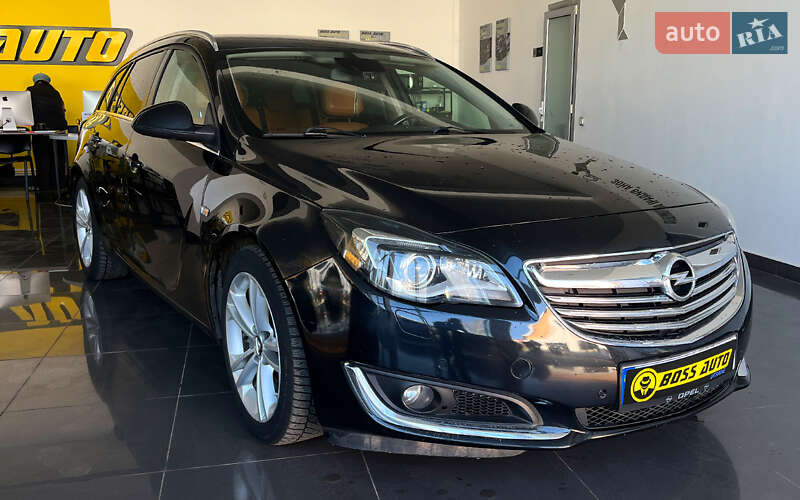 Универсал Opel Insignia 2014 в 