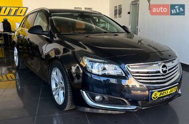 Универсал Opel Insignia 2014 в 