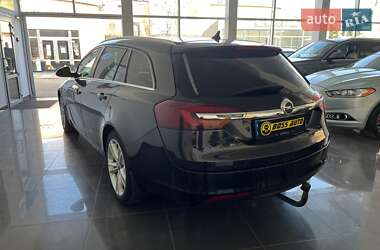Универсал Opel Insignia 2014 в 
