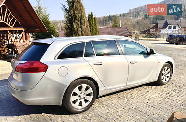 Універсал Opel Insignia 2011 в Чернівцях