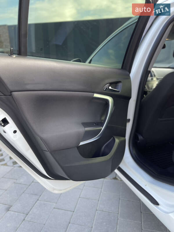 Універсал Opel Insignia 2014 в Хмельницькому фото 19 Універсал Opel Insignia 2014 в Хмельницькому