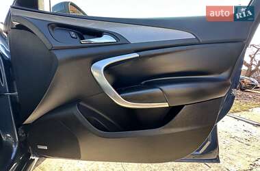 Универсал Opel Insignia 2016 в 