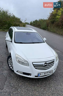 Универсал Opel Insignia 2011 в 