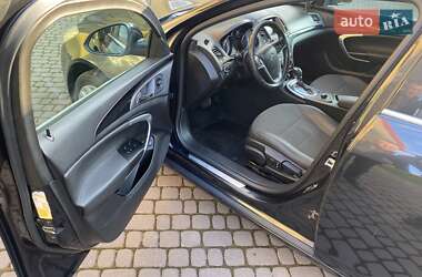 Універсал Opel Insignia 2010 в 