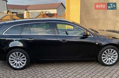 Універсал Opel Insignia 2010 в 