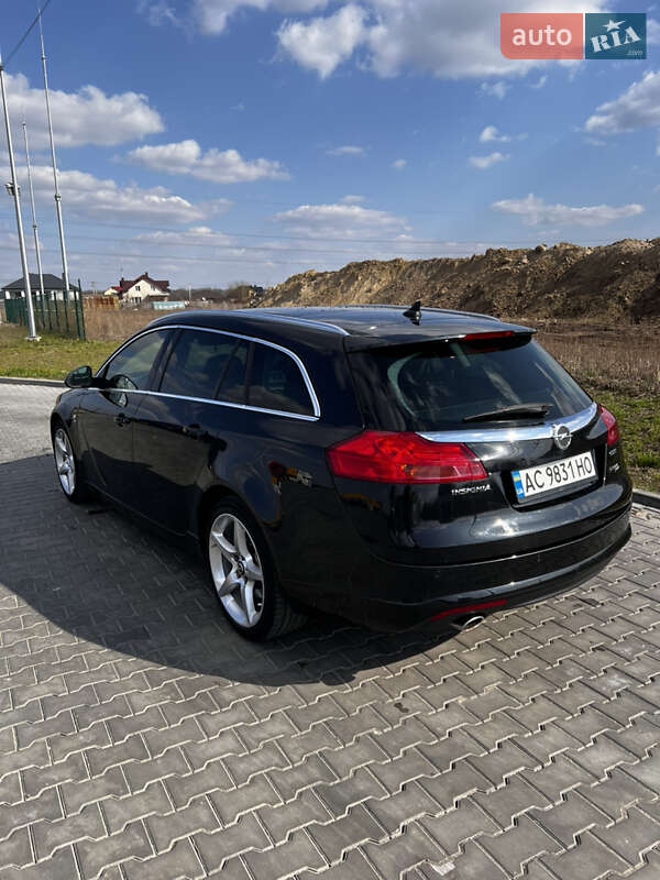 Універсал Opel Insignia 2012 в Луцьку