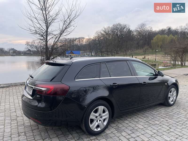 Универсал Opel Insignia 2015 в Калуше