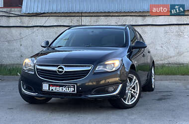 Универсал Opel Insignia 2015 в 