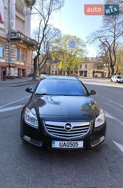 Універсал Opel Insignia 2011 в 