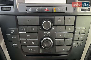 Универсал Opel Insignia 2012 в 