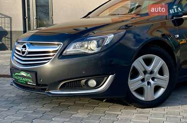 Универсал Opel Insignia 2013 в 