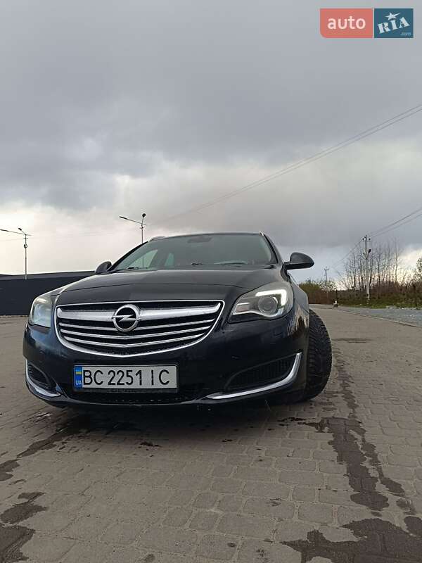 Универсал Opel Insignia 2014 в Львове