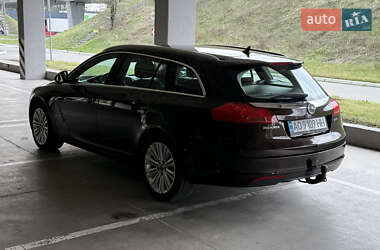 Універсал Opel Insignia 2012 в 