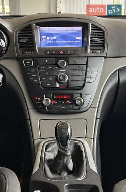 Універсал Opel Insignia 2012 в 