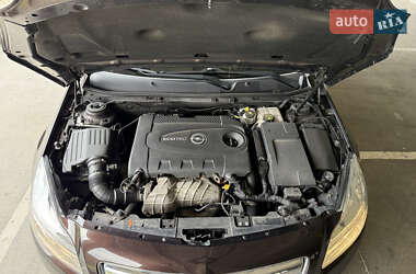 Універсал Opel Insignia 2012 в 