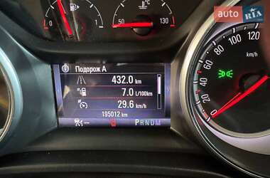 Универсал Opel Insignia 2018 в 
