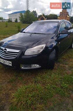 Универсал Opel Insignia 2012 в 