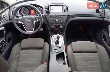 Лифтбек Opel Insignia 2010 в 