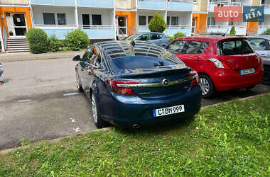 Седан Opel Insignia 2015 в 