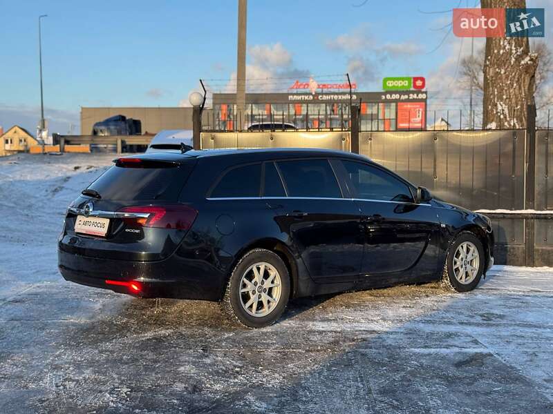 Універсал Opel Insignia 2015 в Києві