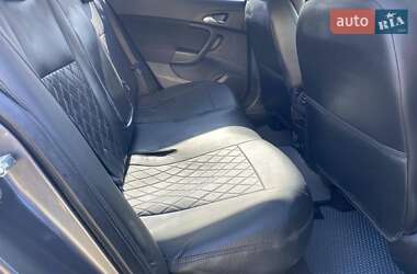 Седан Opel Insignia 2009 в 