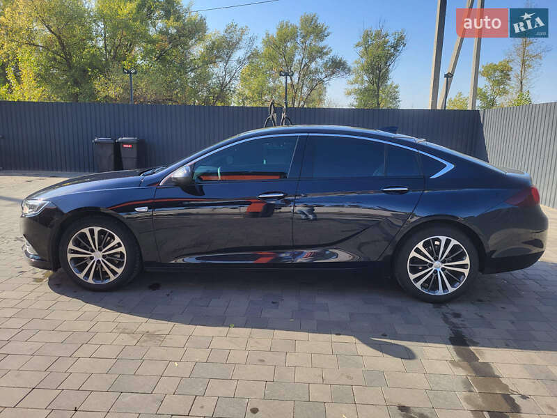 Лифтбек Opel Insignia 2018 в Павлограде