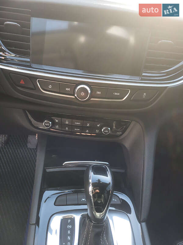 Лифтбек Opel Insignia 2018 в Павлограде