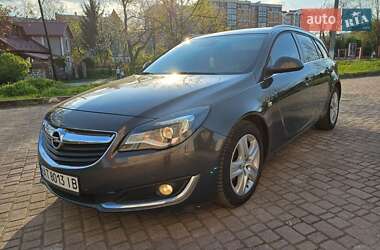 Универсал Opel Insignia 2016 в 