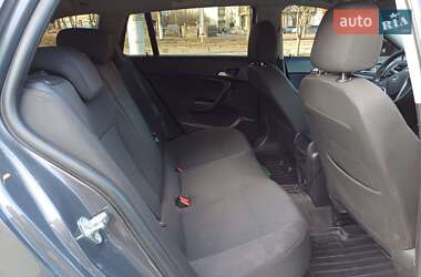 Универсал Opel Insignia 2016 в 