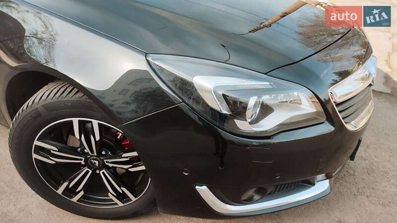 Універсал Opel Insignia 2016 в Конотопі