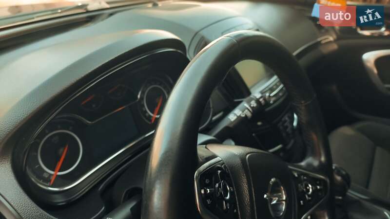 Універсал Opel Insignia 2016 в Конотопі