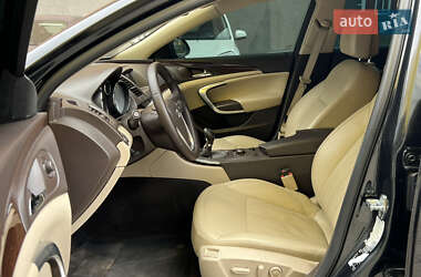 Универсал Opel Insignia 2010 в 