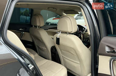 Универсал Opel Insignia 2010 в 